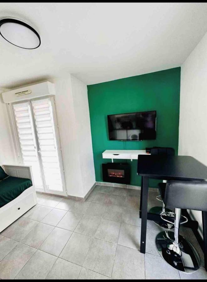 Appartement Studio Apartment Nice